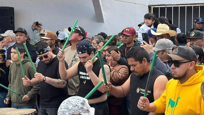 Danzantes en el Tizonazo